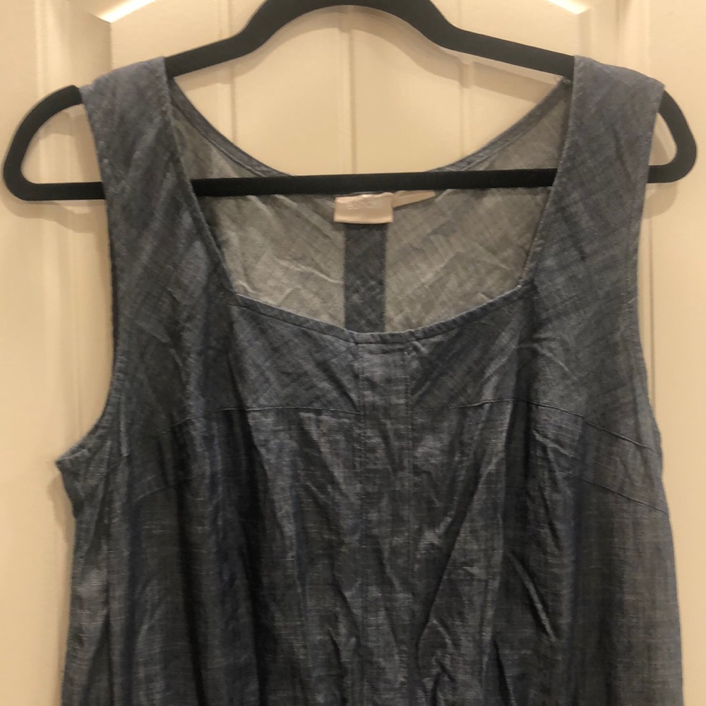 Chambray (light denim) sleeveless dress with sweetheart neckline and button back